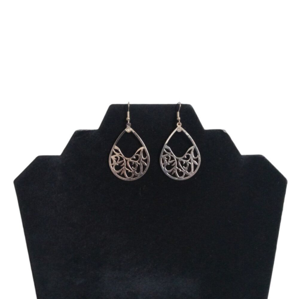 Silver Toned Cutout Arabesque Pattern Thin Metal Teardrop Dangle Drop Earrings